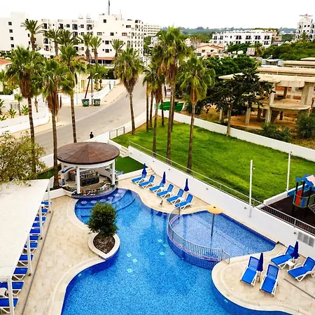 Captain Pier Hotel