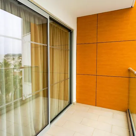 Captain Pier Протарас