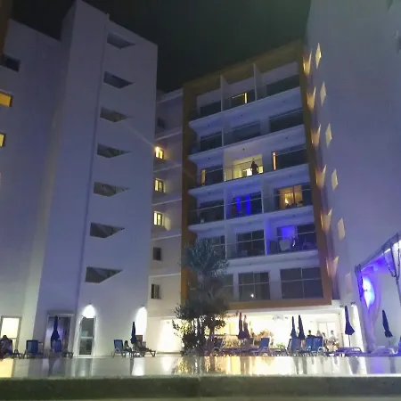 Captain Pier Hotel 3*