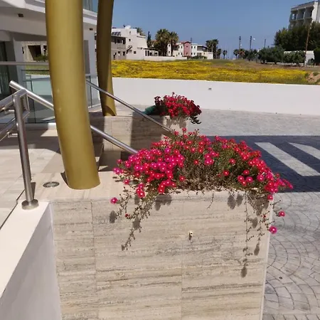 Captain Pier 3* Protaras