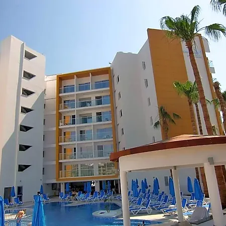 Captain Pier Hotel 3*