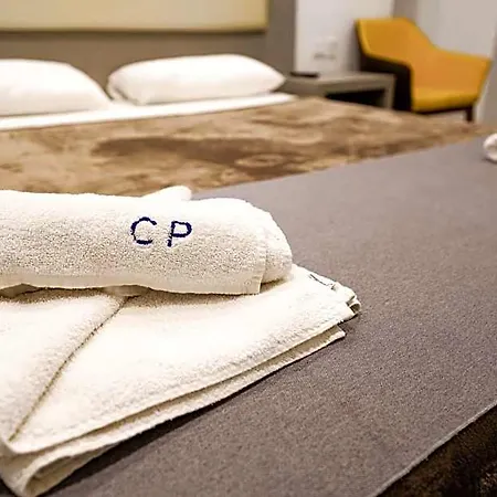 Captain Pier Hotel