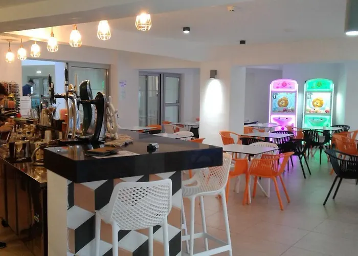 Captain Pier Hotel 3*