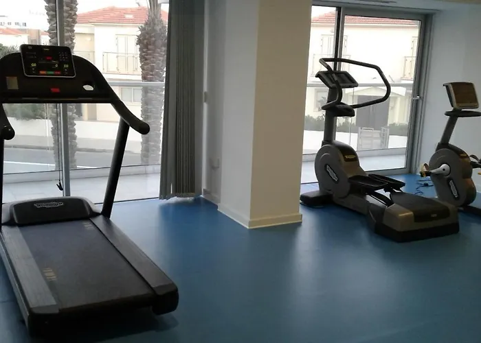 Hotell Captain Pier Protaras