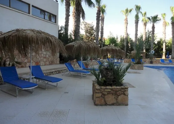 Hotell Captain Pier 3*